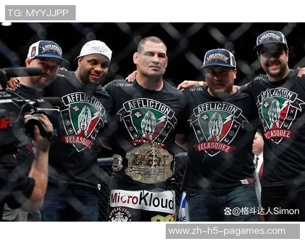 UFC锤子与凯恩的巅峰对决谁能赢得胜利揭晓战斗真相